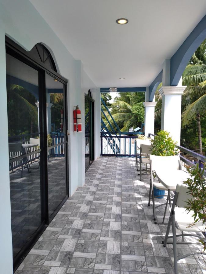 Azulea Lodging House Oslob Buitenkant foto